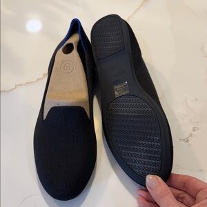 Woman’s Rothy’s - Black Slip-On Knit Loafers